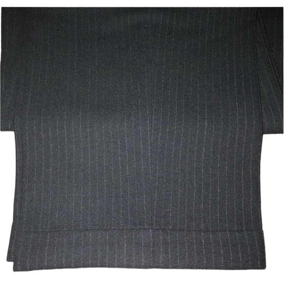 100% Wool Suit - Picture 10 of 12